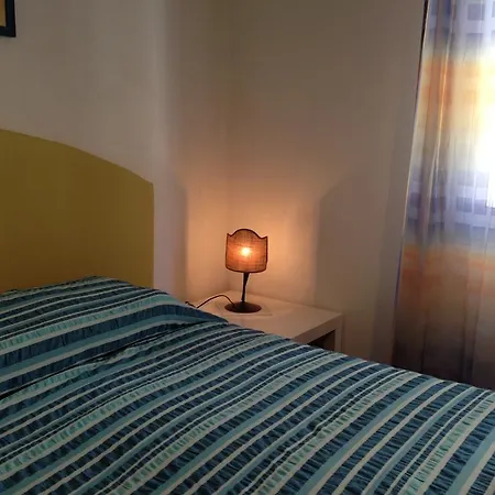 La Apartment *
